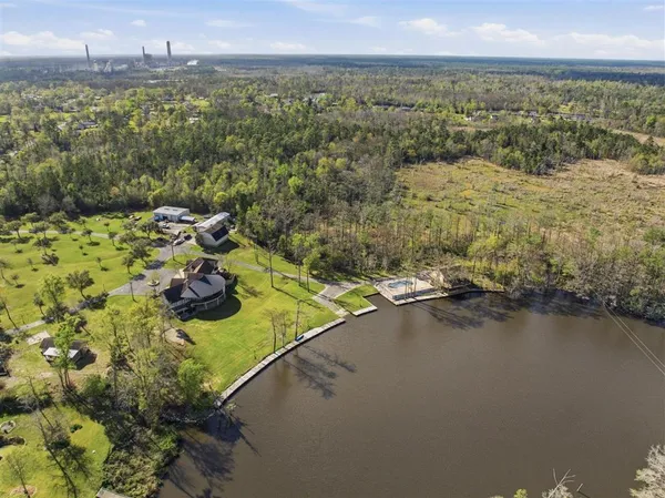 $3,250,000 | 1046 Hollis Road, Westlake, LA 70669