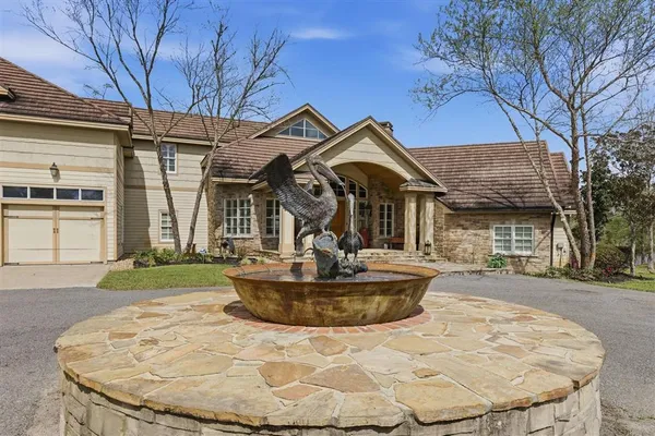 $3,250,000 | 1046 Hollis Road, Westlake, LA 70669