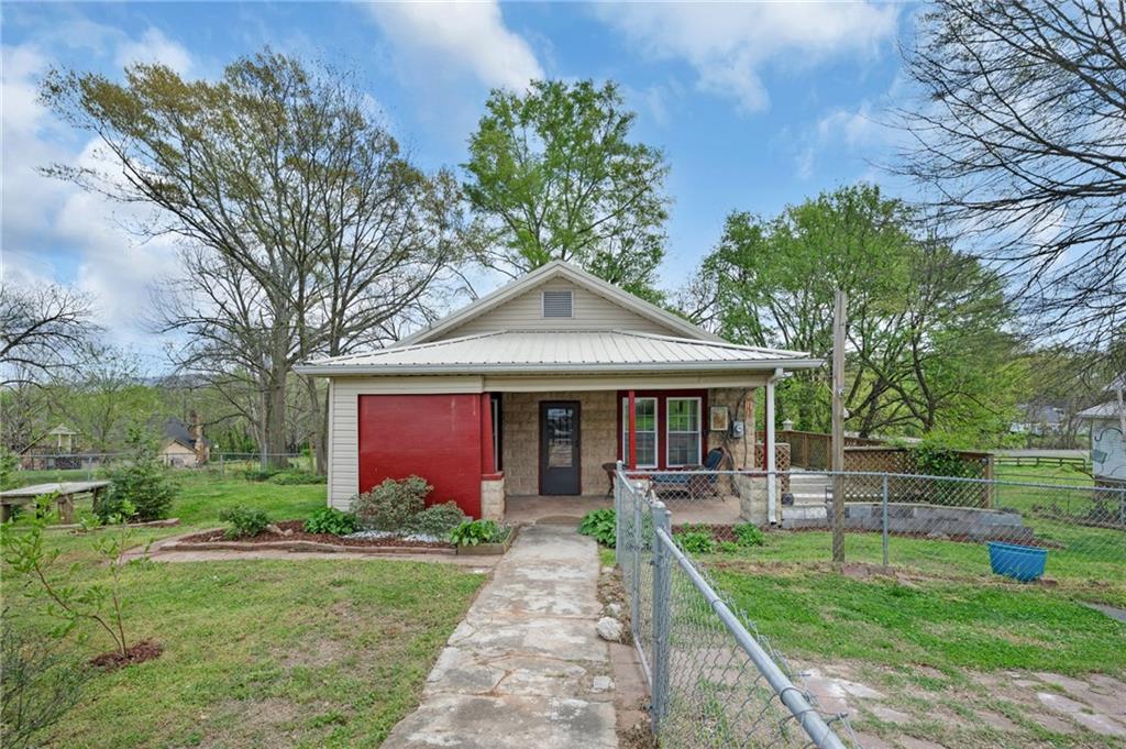 775 Union Street Summerville, GA 30747 - Photo 2 of 25