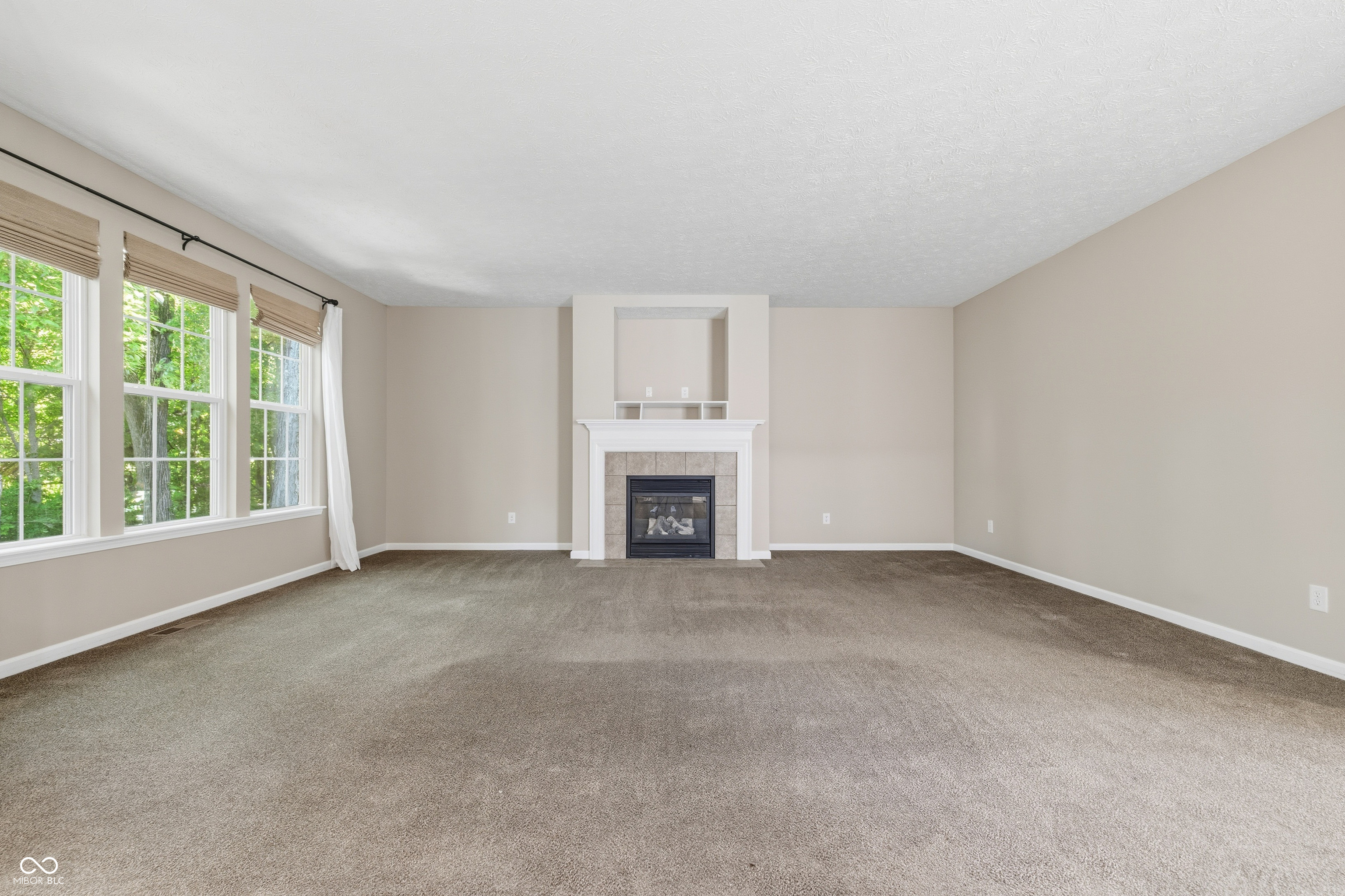 11361 Romeo Place Fortville, IN 46040 - Photo 15 of 56