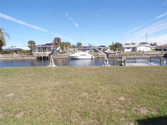 $2,150 | 132 Leland Street Southwest, Port Charlotte, FL 33952