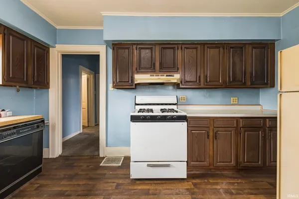 $130,000 | 415 South Buffalo Street, Warsaw, IN 46580