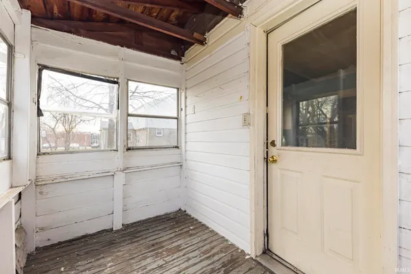 $130,000 | 415 South Buffalo Street, Warsaw, IN 46580