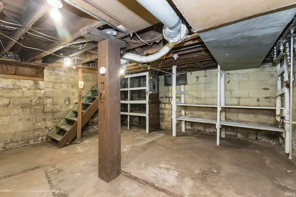 $130,000 | 415 South Buffalo Street, Warsaw, IN 46580