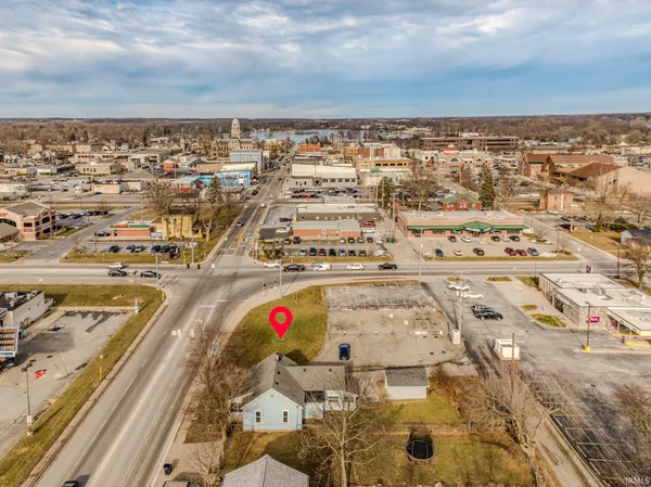 $130,000 | 415 South Buffalo Street, Warsaw, IN 46580