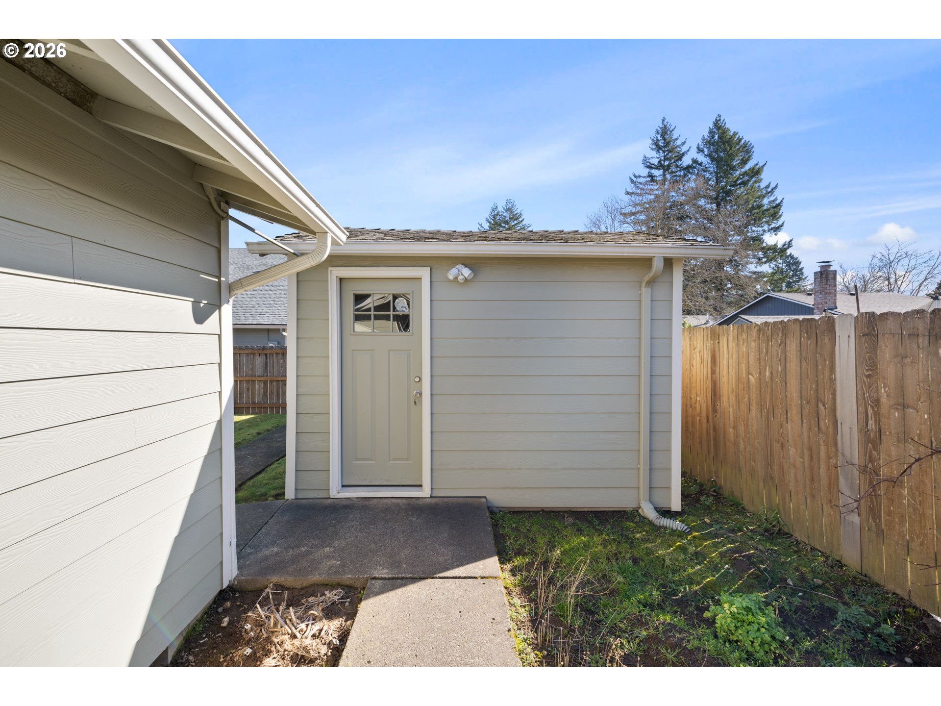 1480 Northeast Kane Drive Gresham, OR 97030 - Photo 43 of 46 a view of a backyard