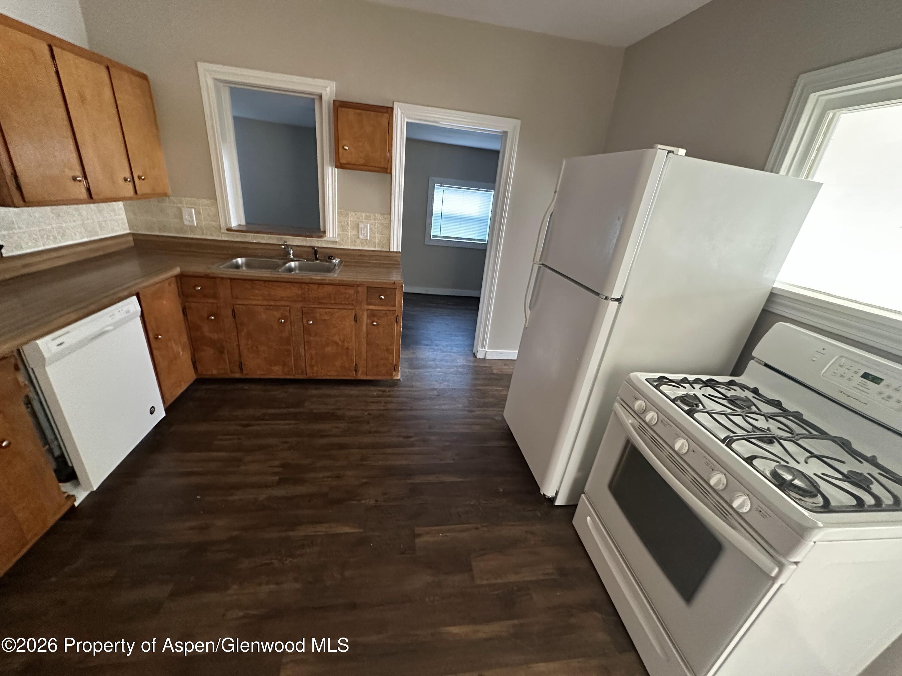 586 Rose Street Craig, CO 81625 - Photo 7 of 23 IMG_4014