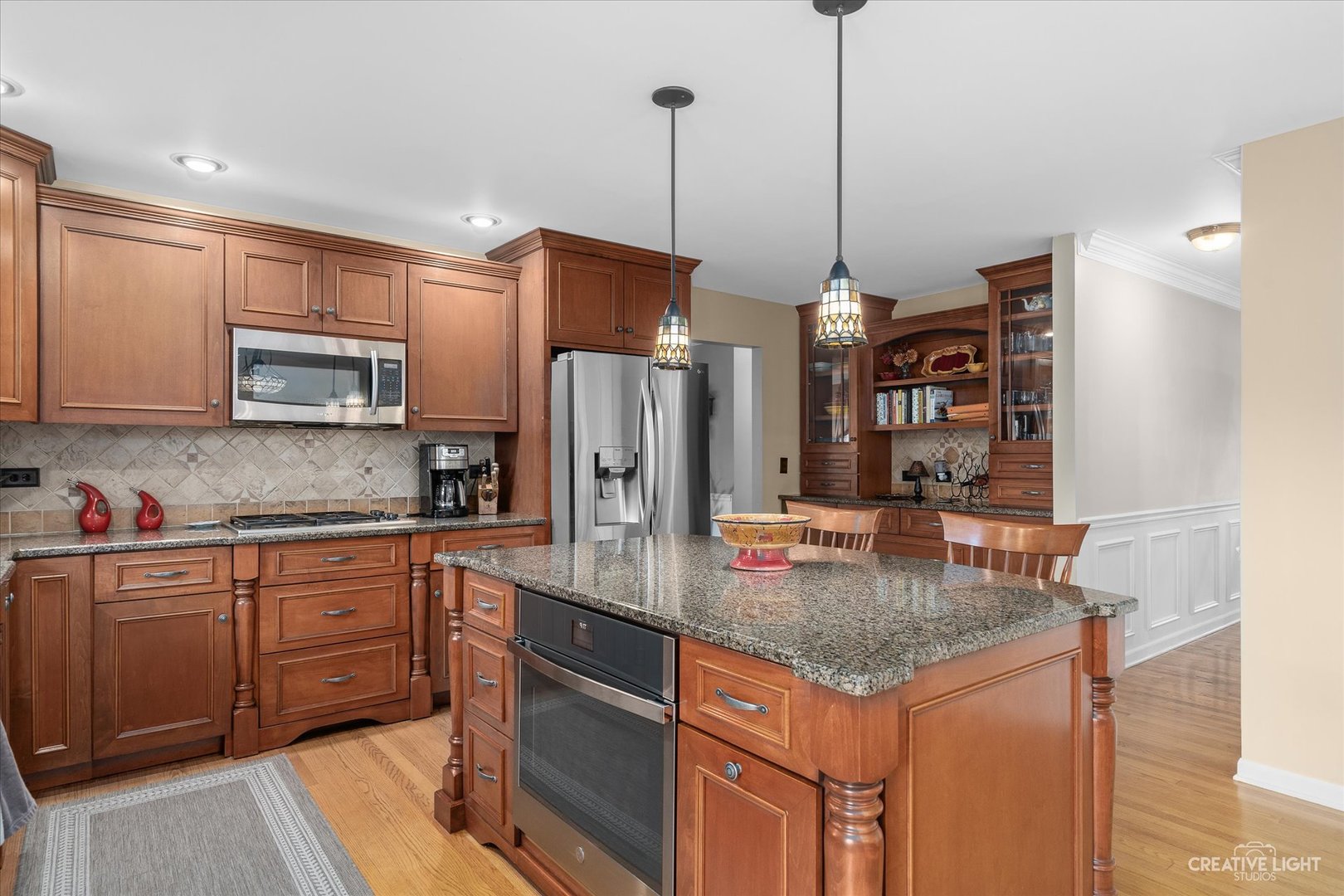 37W700 Volintine Farm Road Batavia, IL 60510 - Photo 11 of 36 Gallery Image 11