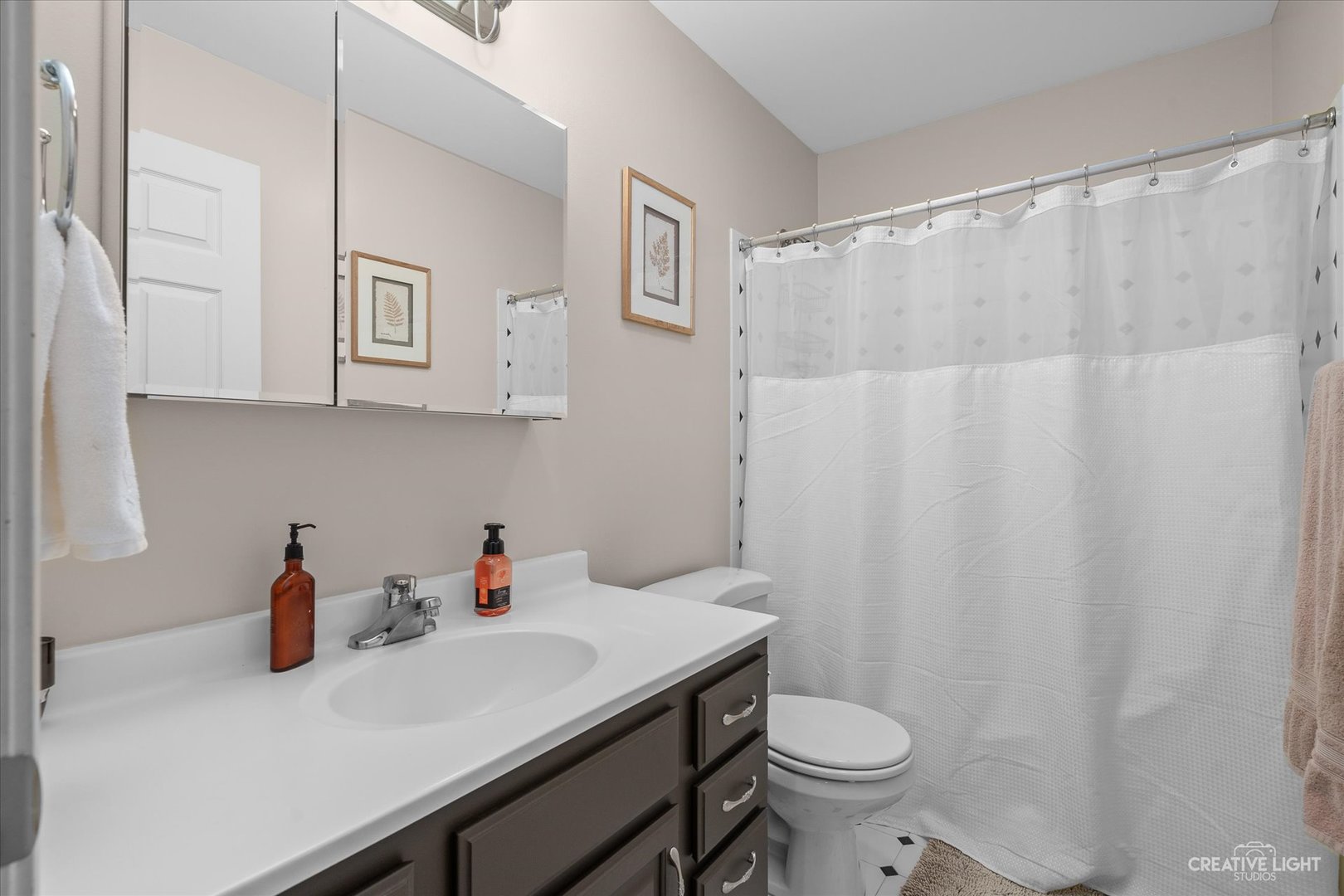 37W700 Volintine Farm Road Batavia, IL 60510 - Photo 21 of 36 Gallery Image 21
