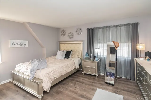 $349,999 | 20 Wintergreen Court, Montgomery, NY 12549