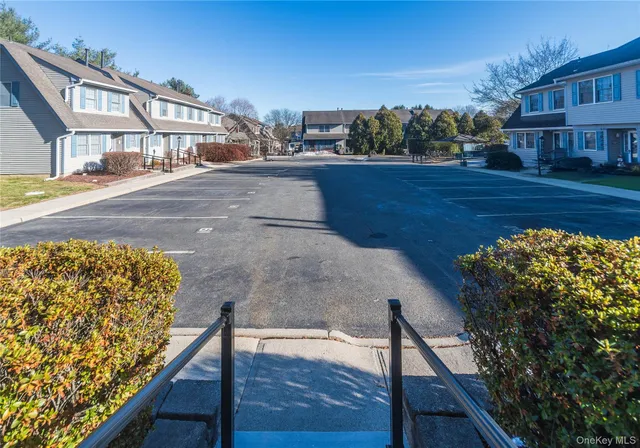 $349,999 | 20 Wintergreen Court, Montgomery, NY 12549