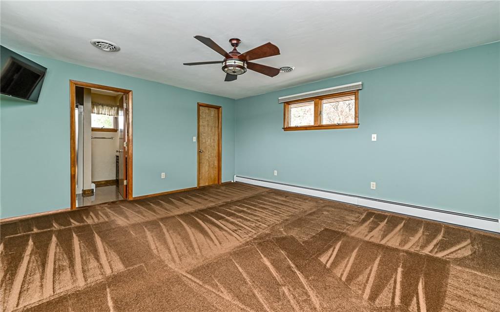 371 Hemlock Road Trafford, PA 15085 - Photo 11 of 37 Gallery Image 11
