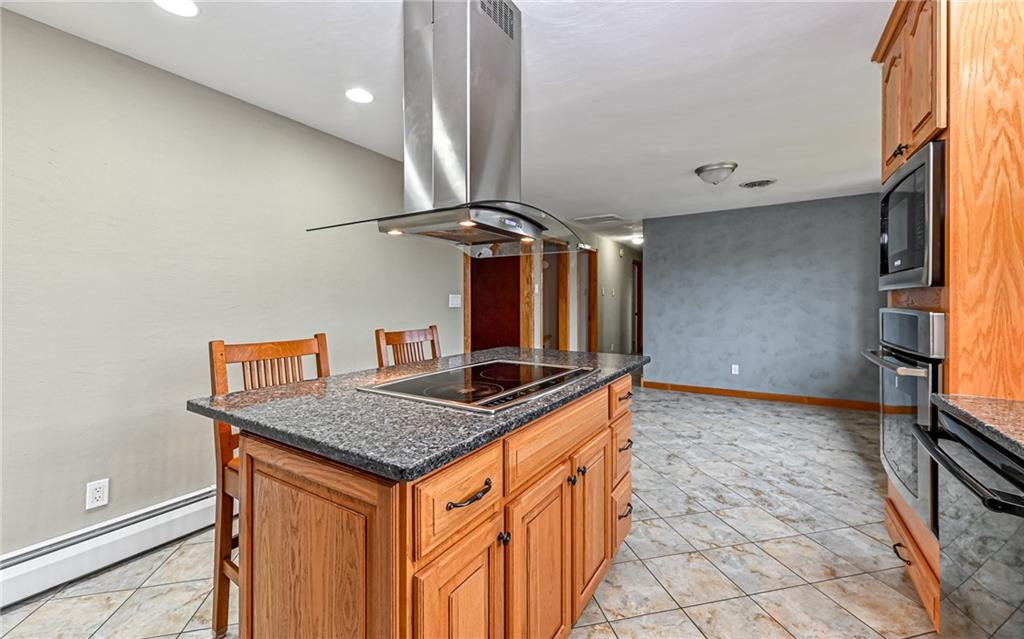 371 Hemlock Road Trafford, PA 15085 - Photo 6 of 37 Gallery Image 6