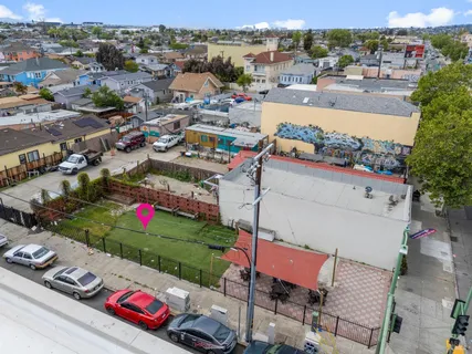 $275,000 | 9337 International Boulevard, Oakland, CA 94603