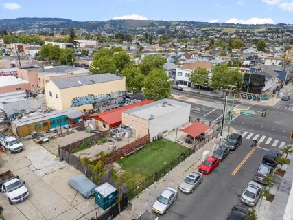 $275,000 | 9337 International Boulevard, Oakland, CA 94603