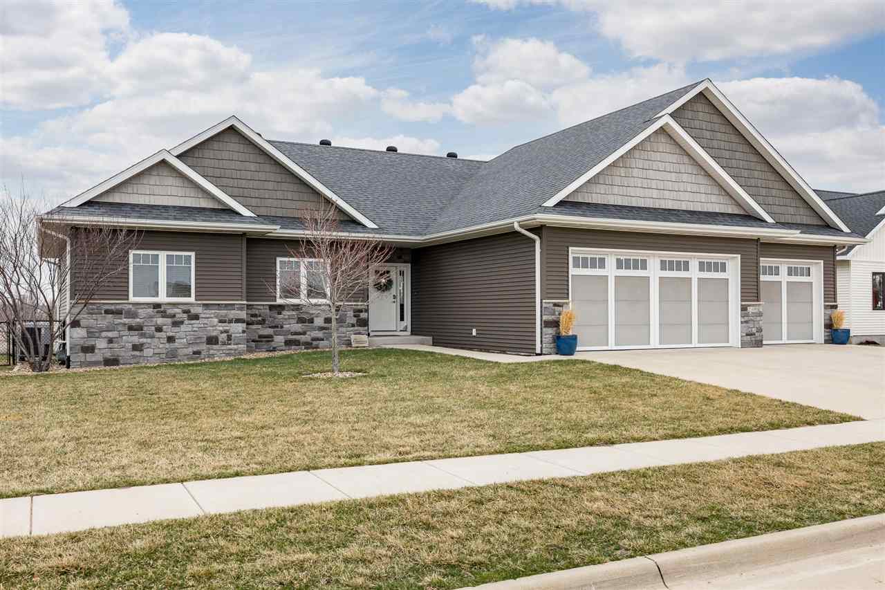 230 Knoll Ridge Drive Hills, IA 52235 - Photo 2 of 52 Gallery Image 2