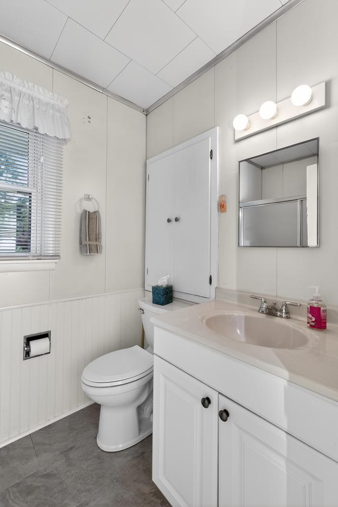 58828 South Burr Oak Road Colon, MI 49040 - Photo 16 of 48 58828 S Burr Oak Rd Colon MI-large-016-0
