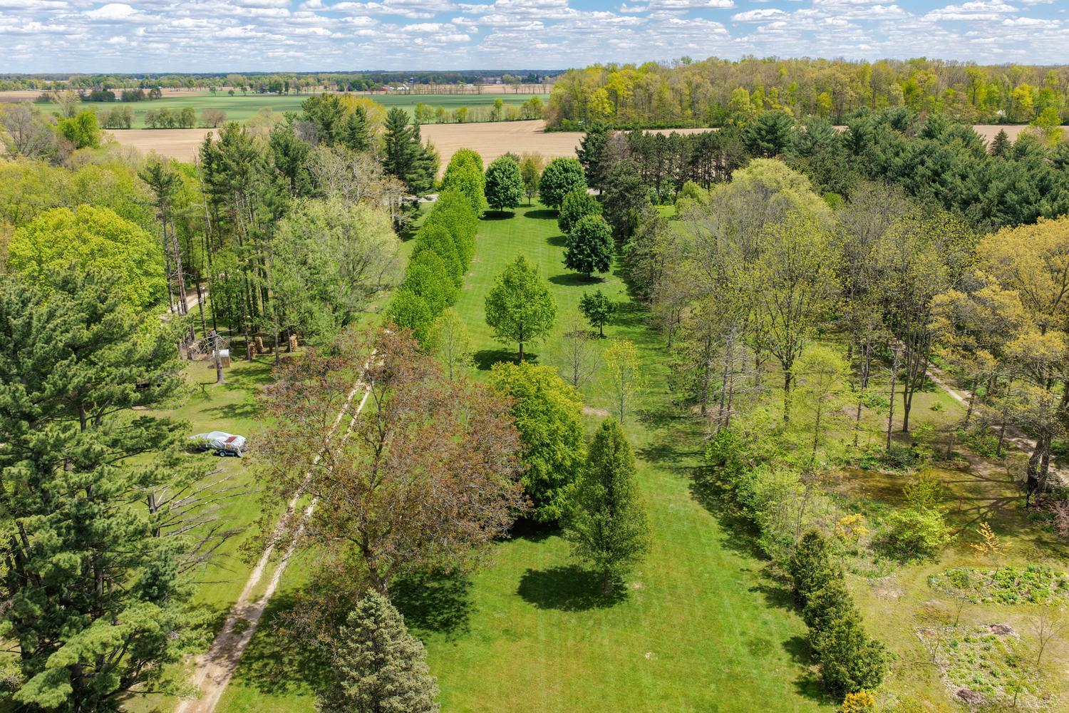 58828 South Burr Oak Road Colon, MI 49040 - Photo 35 of 48 58828 S Burr Oak Rd Colon MI-large-035-0