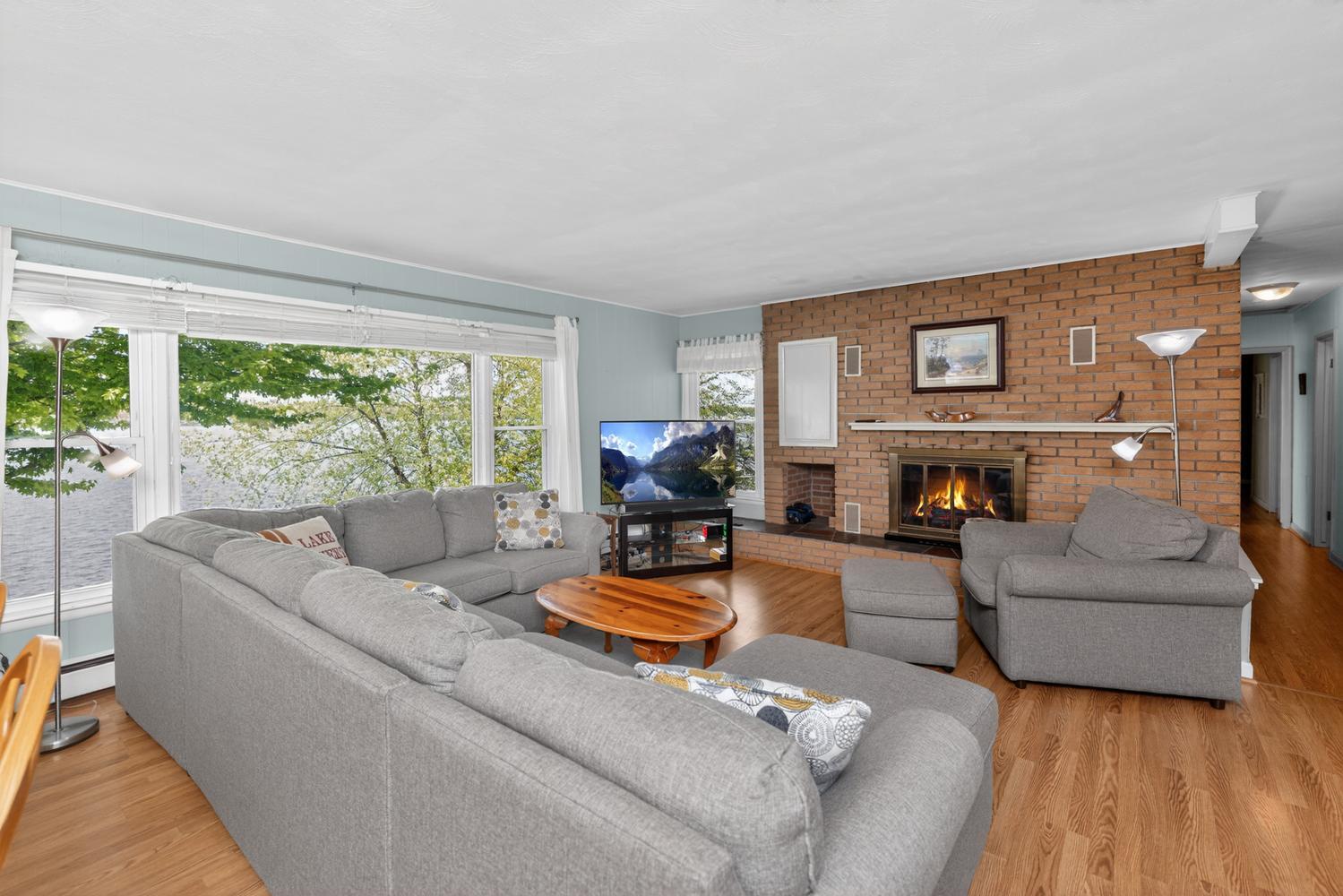 58828 South Burr Oak Road Colon, MI 49040 - Photo 8 of 48 58828 S Burr Oak Rd Colon MI-large-008-0