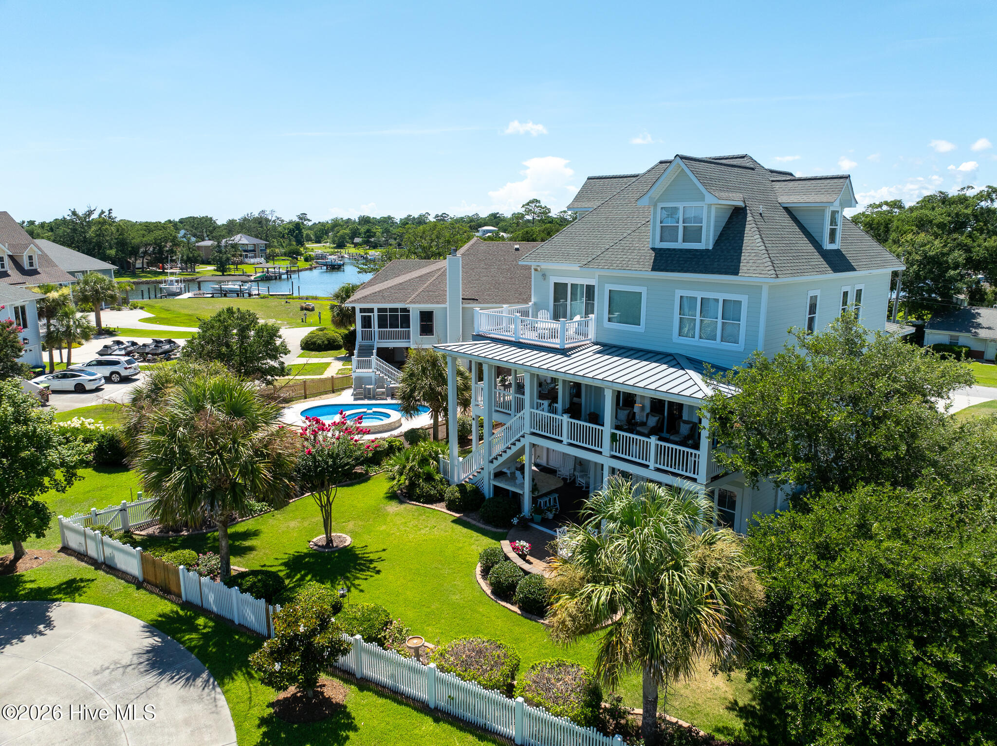 111 Riverside Avenue Morehead City, NC 28557 - Photo 93 of 123 111-riverside-ave-38