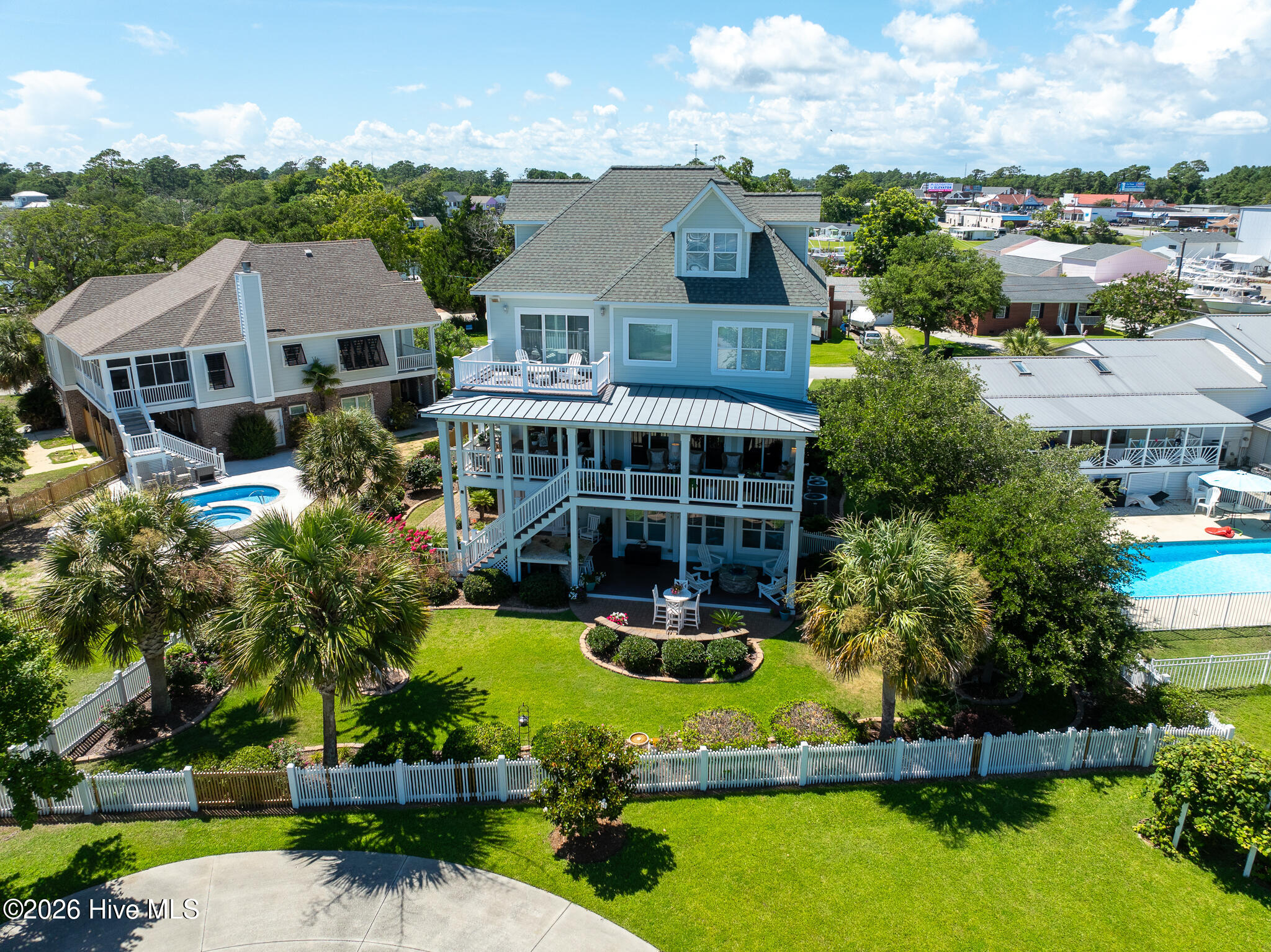 111 Riverside Avenue Morehead City, NC 28557 - Photo 94 of 123 111-riverside-ave-39