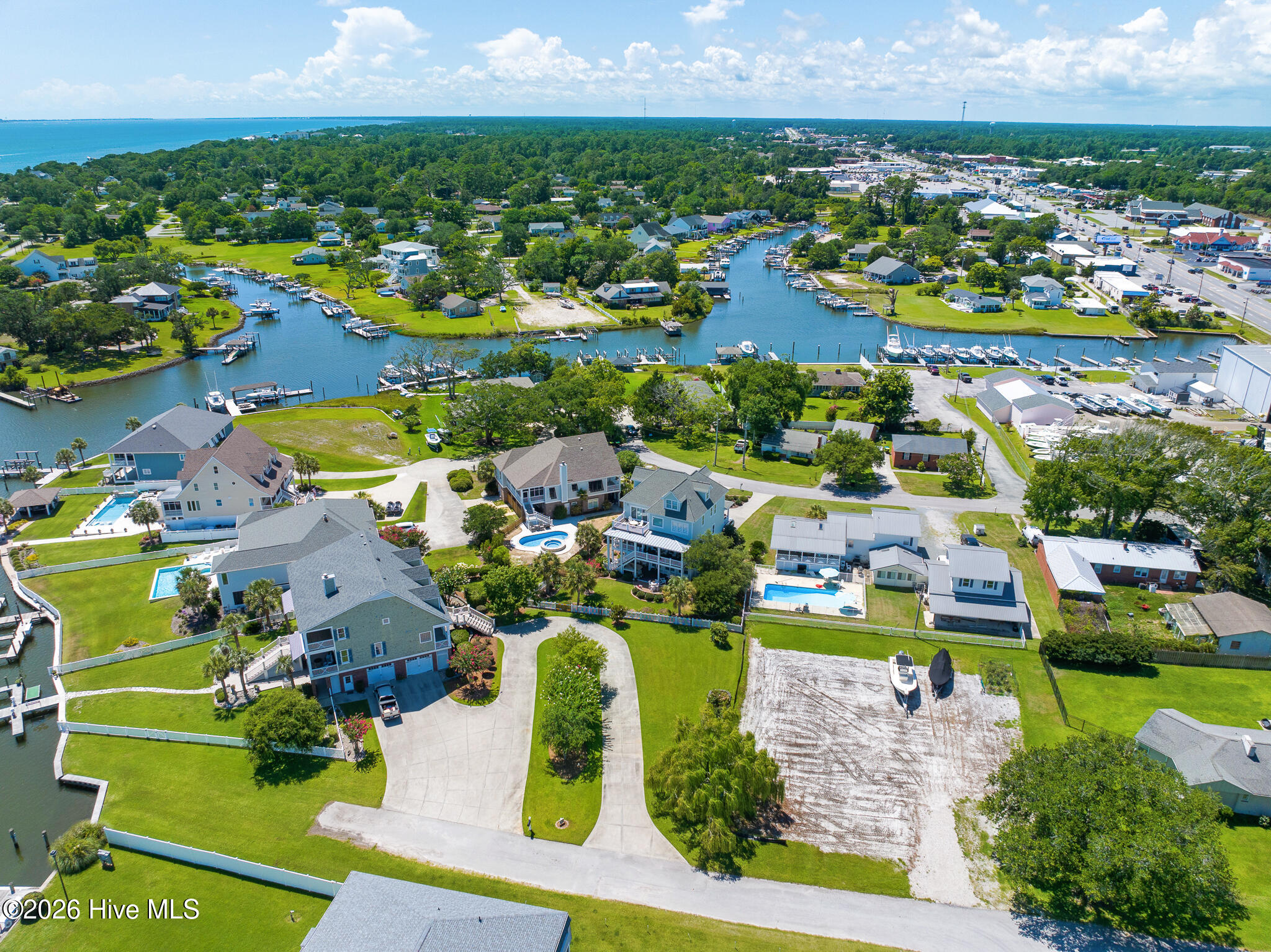 111 Riverside Avenue Morehead City, NC 28557 - Photo 107 of 123 111-riverside-ave-70