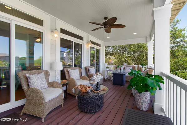 $1,400,000 | 111 Riverside Avenue, Morehead City, NC 28557