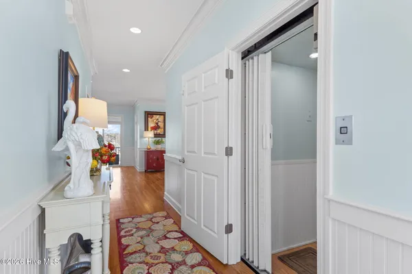 $1,400,000 | 111 Riverside Avenue, Morehead City, NC 28557