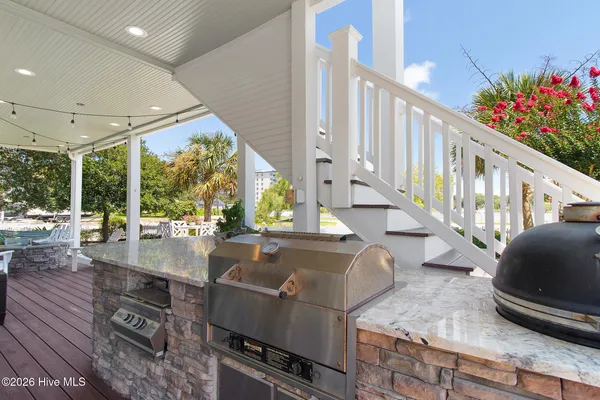 $1,400,000 | 111 Riverside Avenue, Morehead City, NC 28557