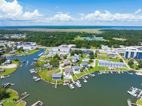 $1,400,000 | 111 Riverside Avenue, Morehead City, NC 28557