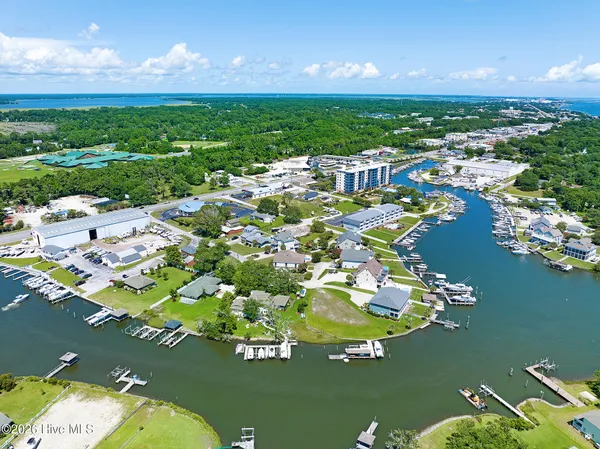 $1,400,000 | 111 Riverside Avenue, Morehead City, NC 28557