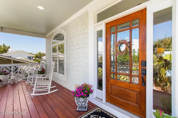 $1,400,000 | 111 Riverside Avenue, Morehead City, NC 28557