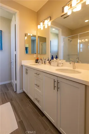 $759,900 | 5786 Acacia Lane, Lakewood, CA 90712