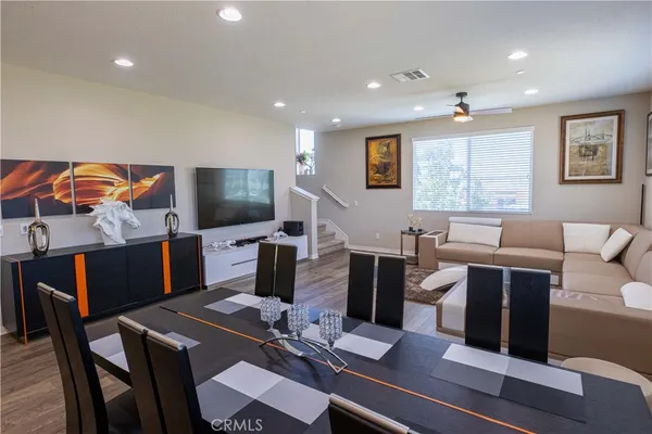 $759,900 | 5786 Acacia Lane, Lakewood, CA 90712