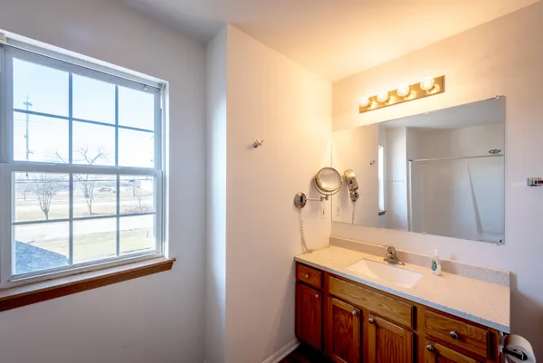 $2,400 | 8679 Old Green Bay Road, Pleasant Prairie, WI 53158