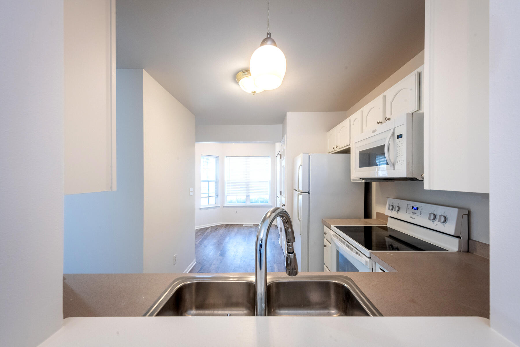 8679 Old Green Bay Road Pleasant Prairie, WI 53158 - Photo 7 of 25 Kitchen_0921
