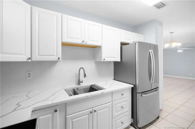 $1,650 | 333 Southeast Martin Avenue, Unit 1A, Stuart, FL 34996