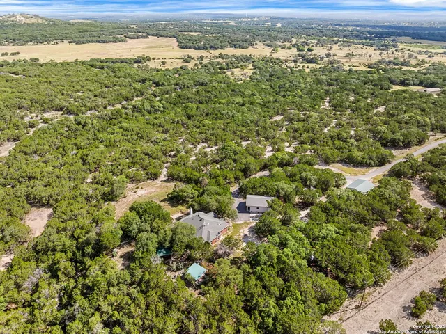 $1,350,000 | 4366 Whartons Dock Road, Bandera, TX 78003