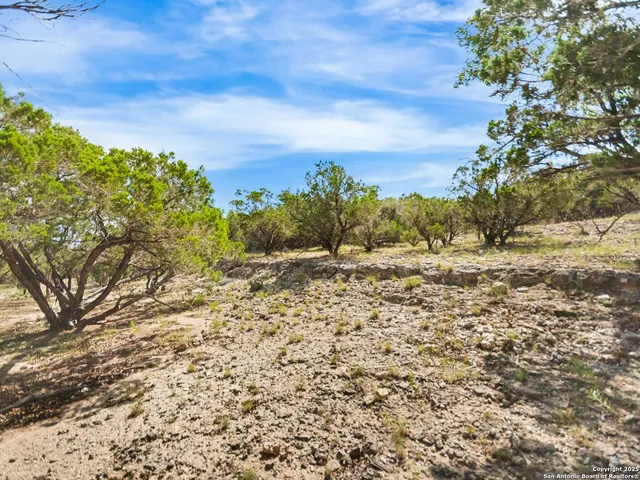 $1,350,000 | 4366 Whartons Dock Road, Bandera, TX 78003