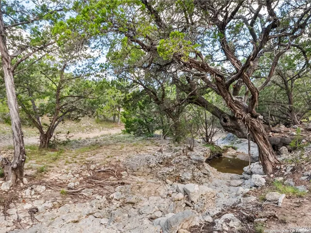 $1,350,000 | 4366 Whartons Dock Road, Bandera, TX 78003