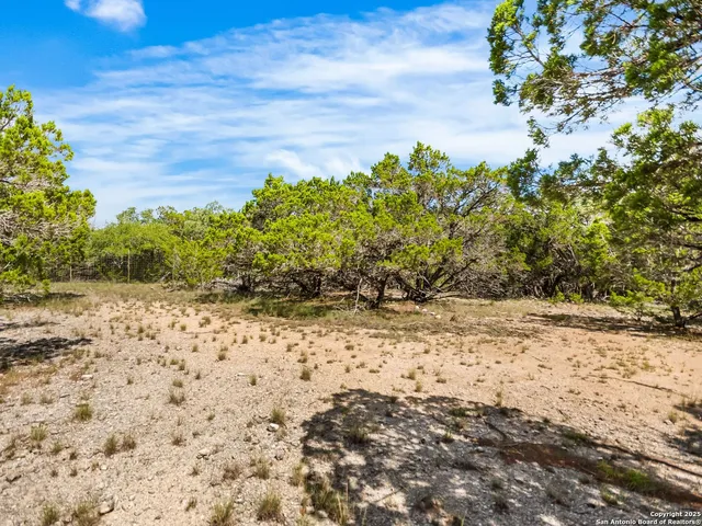 $1,350,000 | 4366 Whartons Dock Road, Bandera, TX 78003