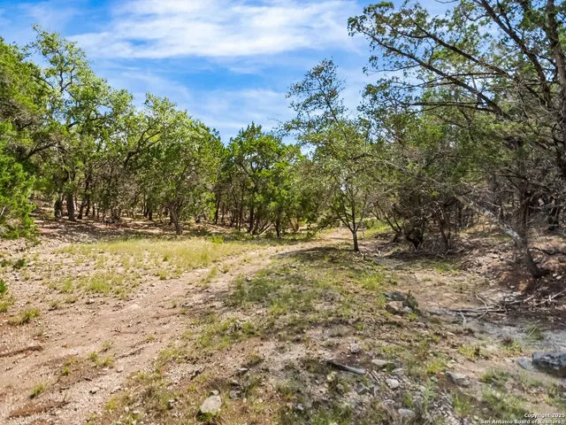 $1,350,000 | 4366 Whartons Dock Road, Bandera, TX 78003