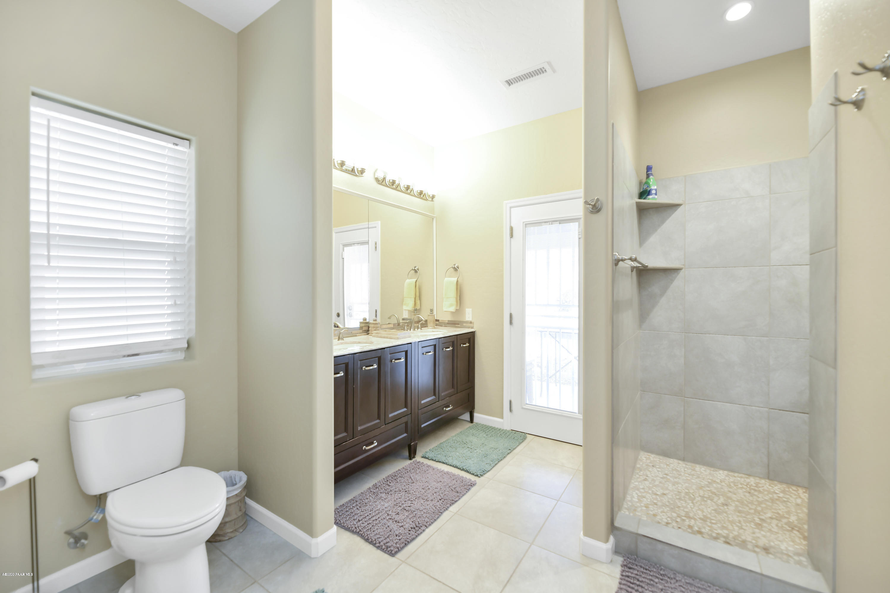 17472 East Jackrabbit Road Mayer, AZ 86333 - Photo 24 of 26 Master Bathroom