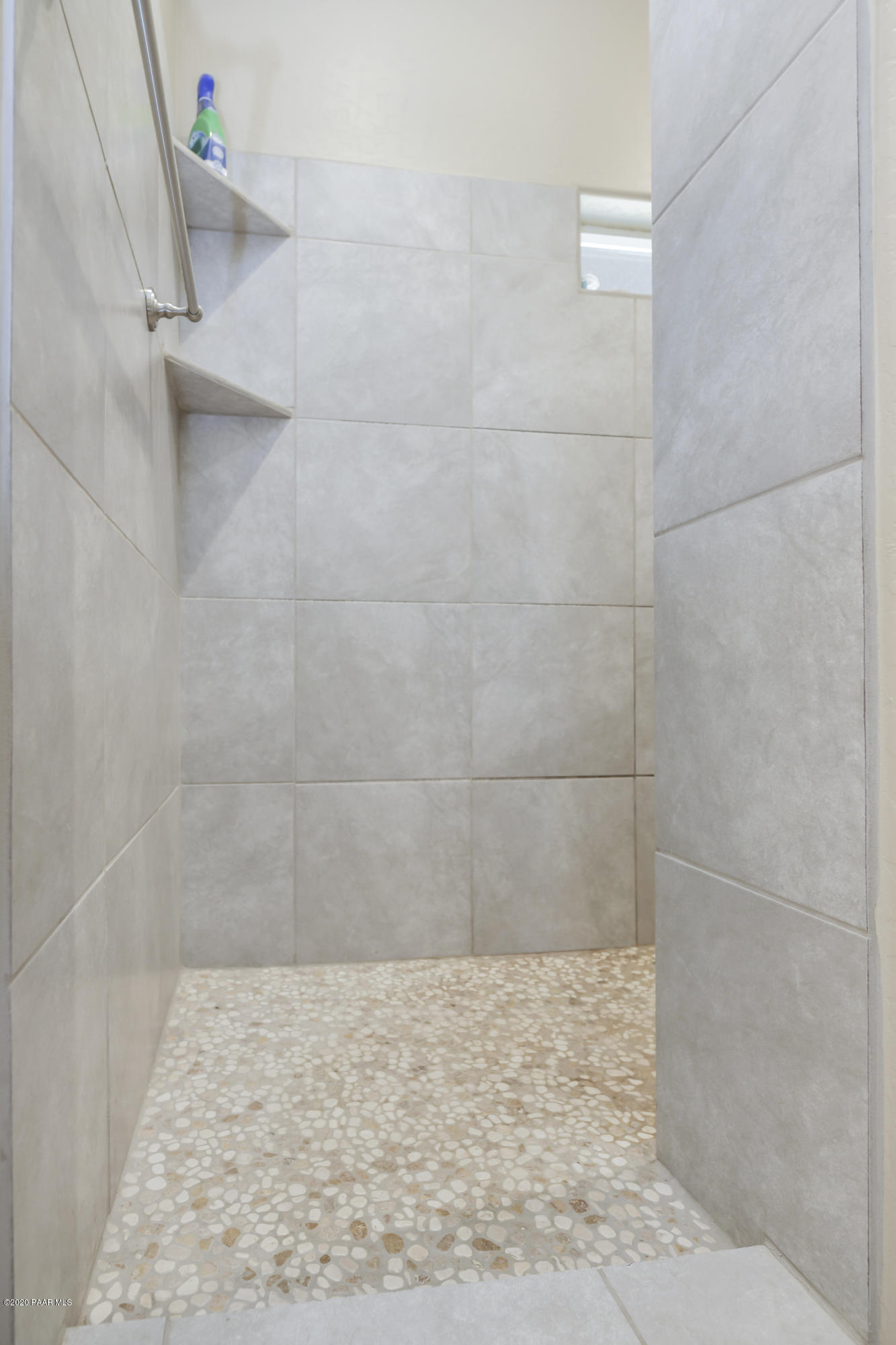 17472 East Jackrabbit Road Mayer, AZ 86333 - Photo 26 of 26 Master Shower