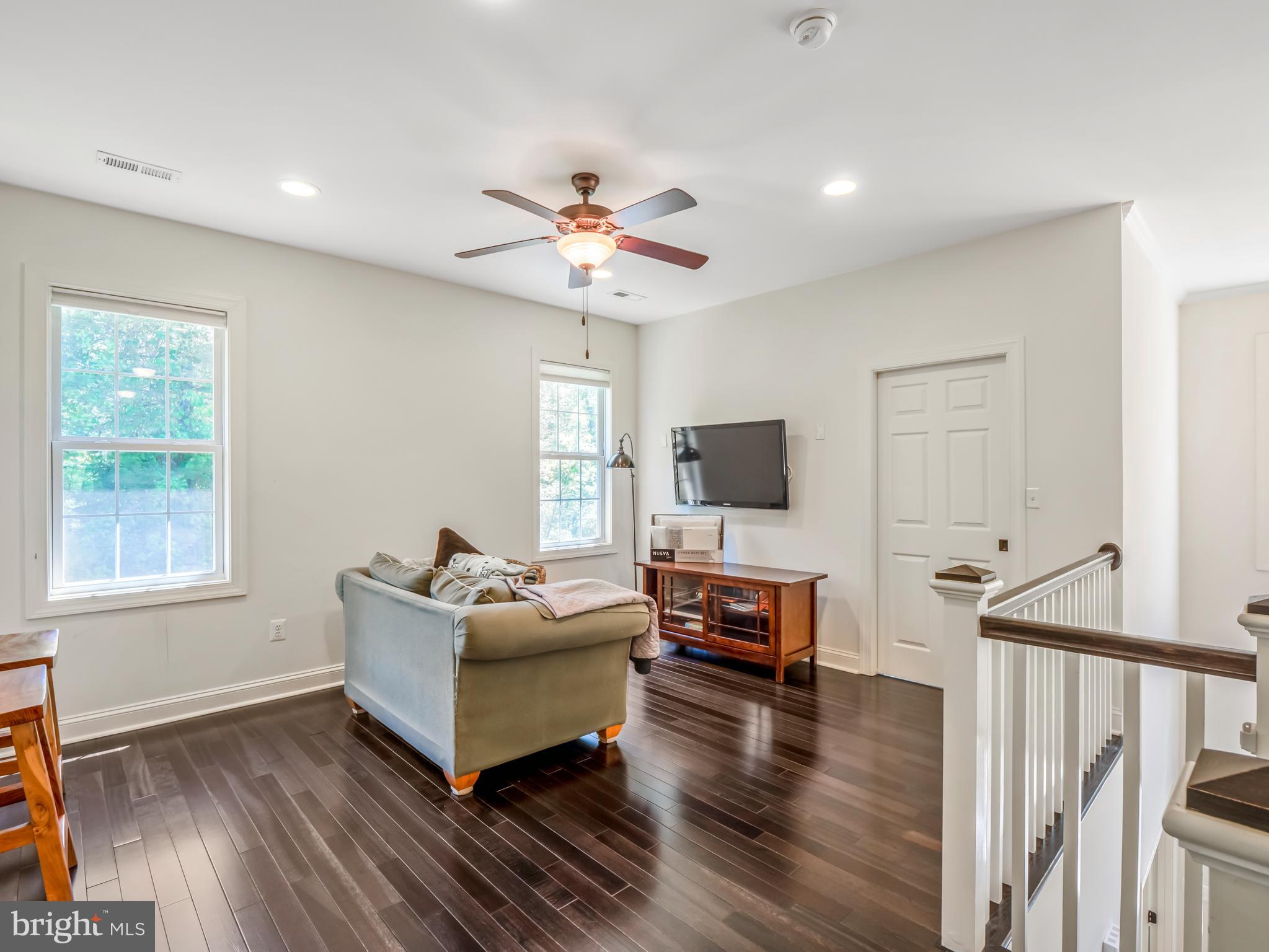 16116 Thoroughfare Road Broad Run, VA 20137 - Photo 17 of 36 Upstairs loft