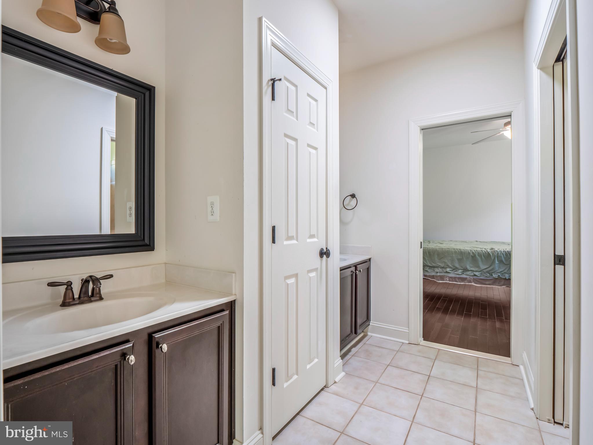16116 Thoroughfare Road Broad Run, VA 20137 - Photo 22 of 36 Full bathroom