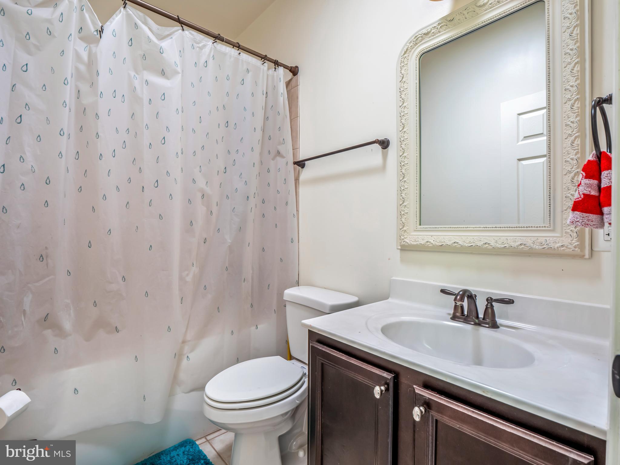 16116 Thoroughfare Road Broad Run, VA 20137 - Photo 26 of 36 Full bathroom