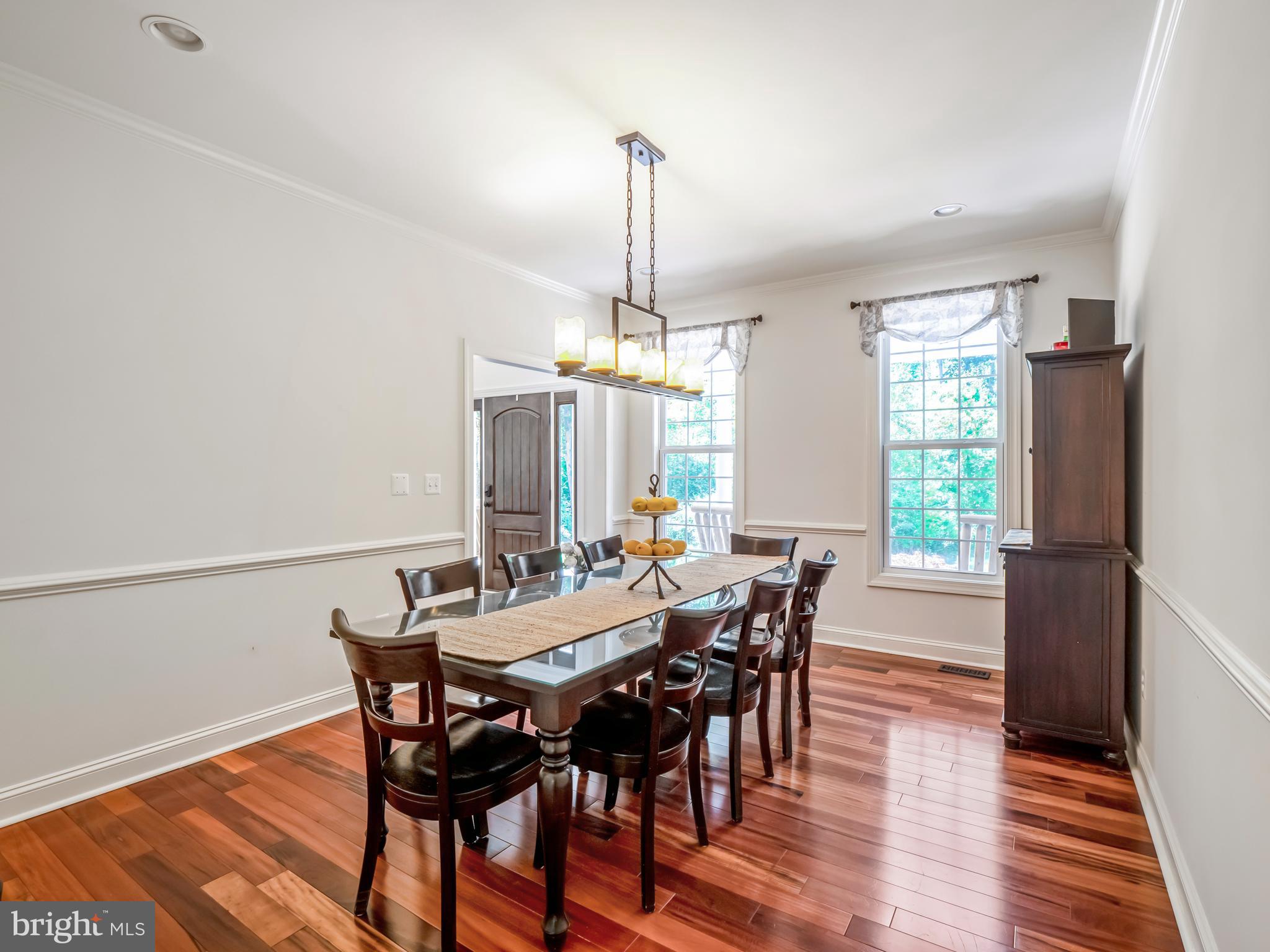 16116 Thoroughfare Road Broad Run, VA 20137 - Photo 10 of 36 Dining room