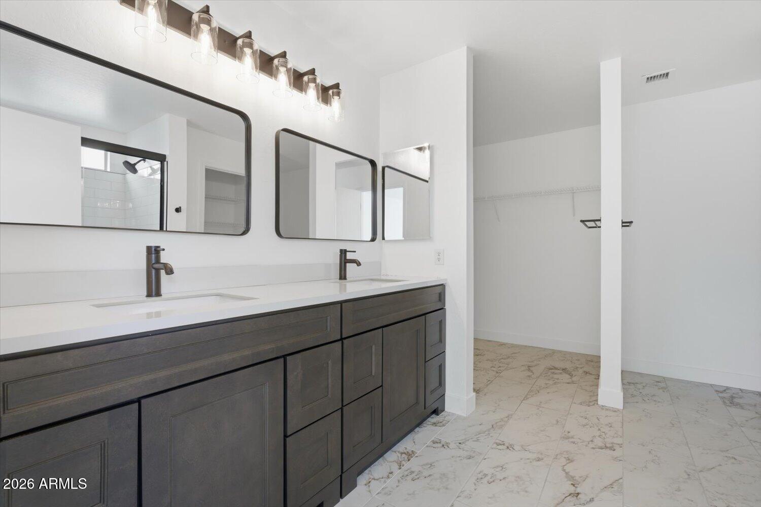 3005 West Shumway Farm Road Phoenix, AZ 85041 - Photo 30 of 49 28-Master_4