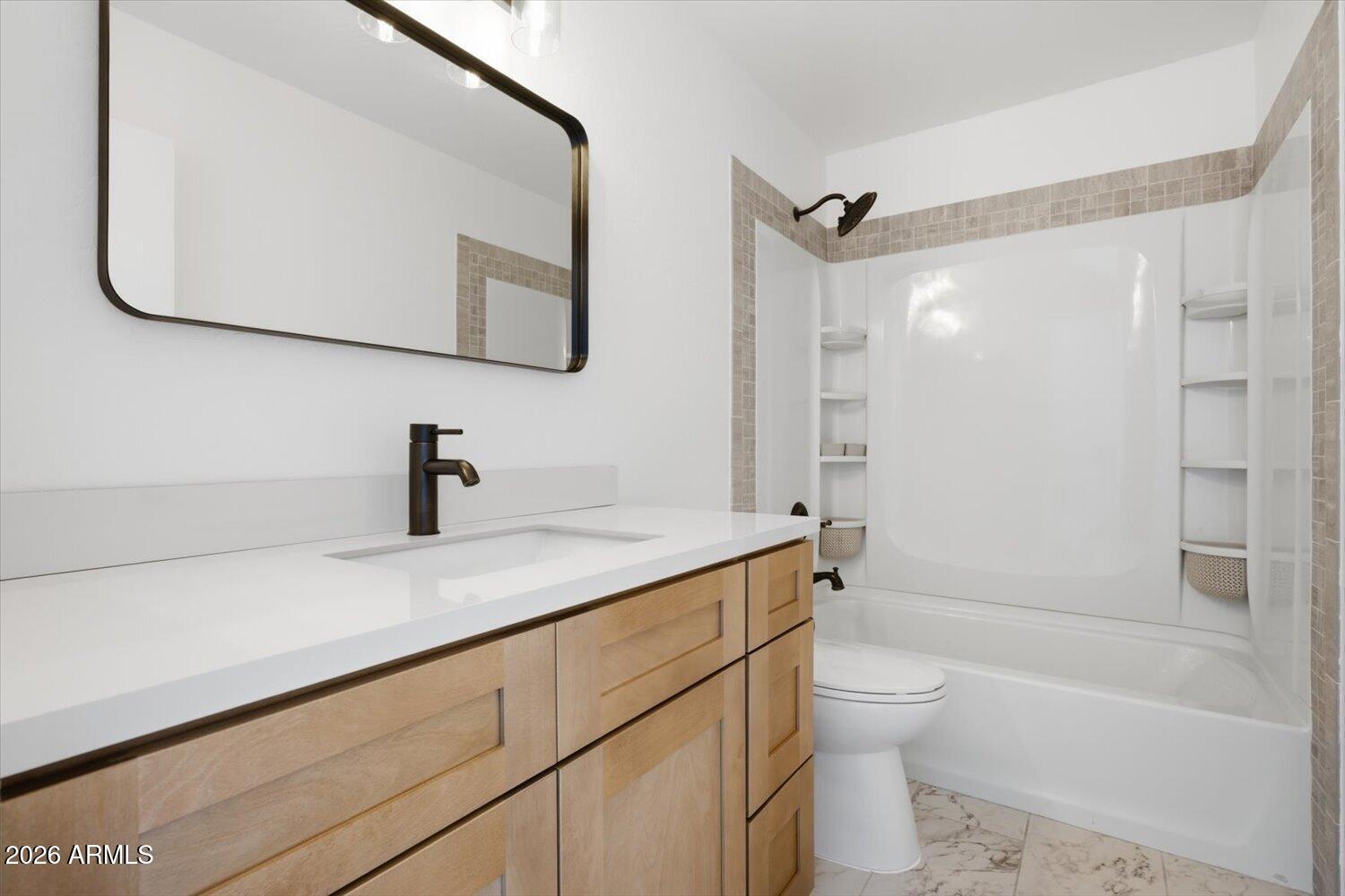 3005 West Shumway Farm Road Phoenix, AZ 85041 - Photo 33 of 49 37-Bathroom1